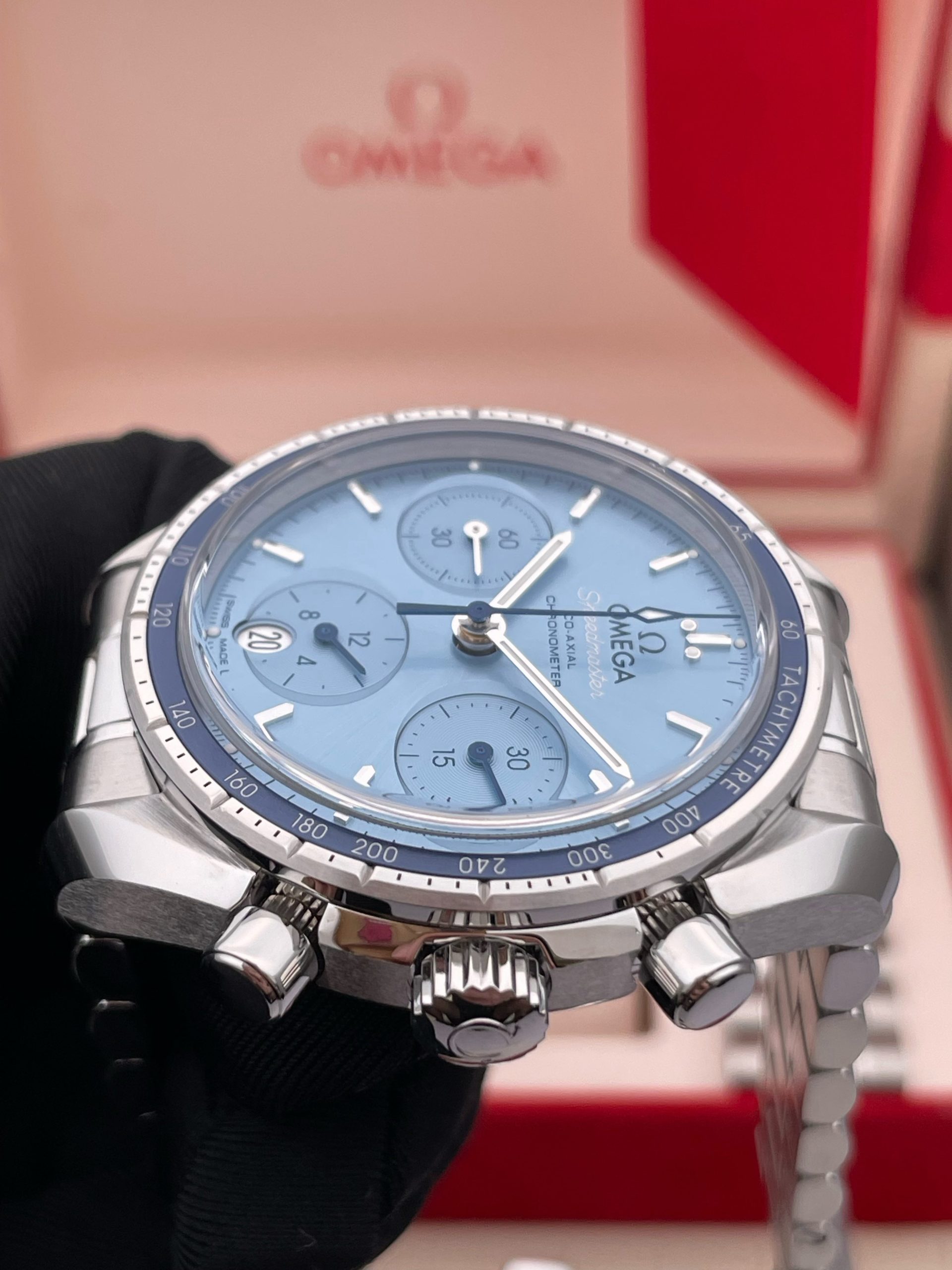 Omega Speedmaster 324.30.38.50.03.001 - Image 2