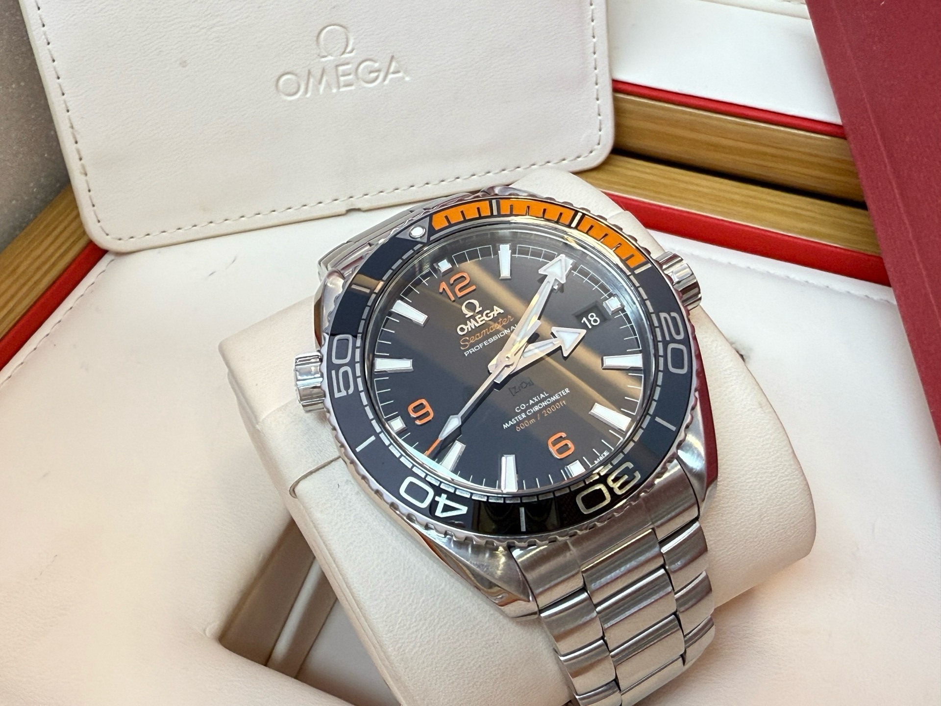 Omega Seamaster 215.30.44.21.01.002 - Image 8