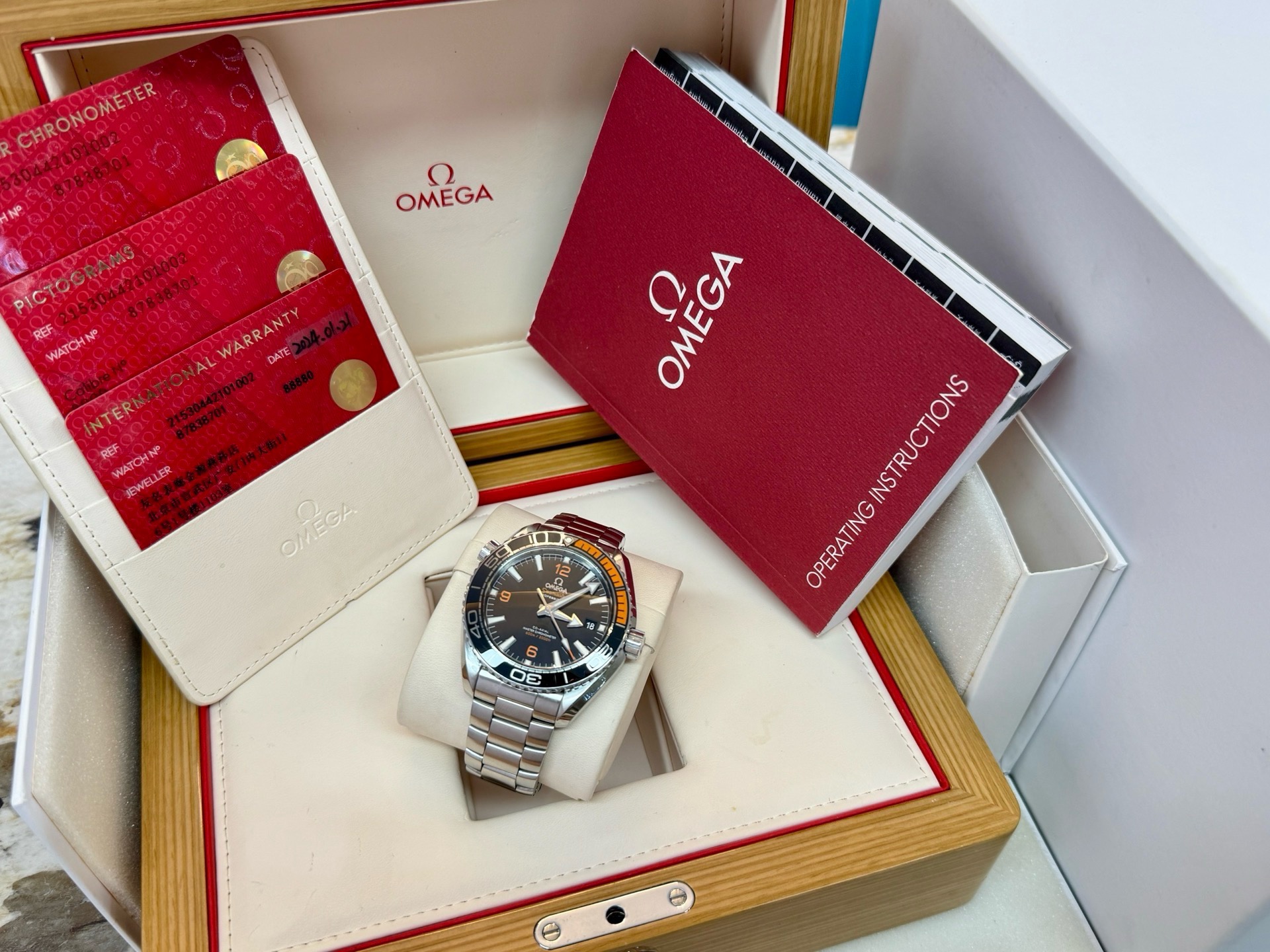 Omega Seamaster 215.30.44.21.01.002