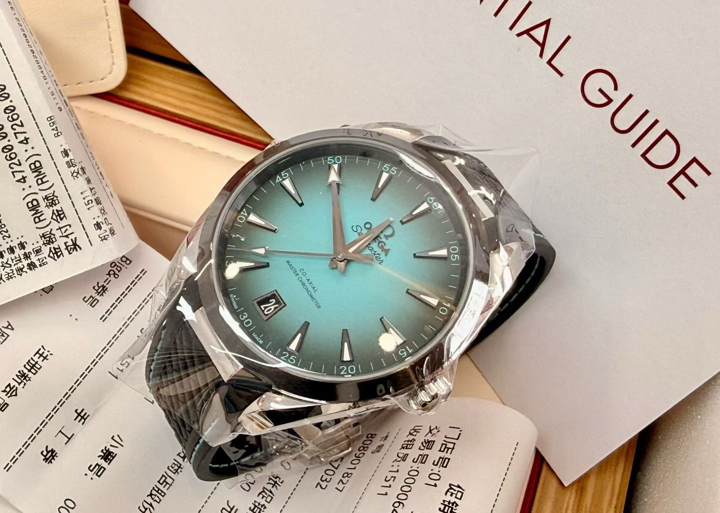 Omega Seamaster 220.32.41.21.03.001 - Image 5