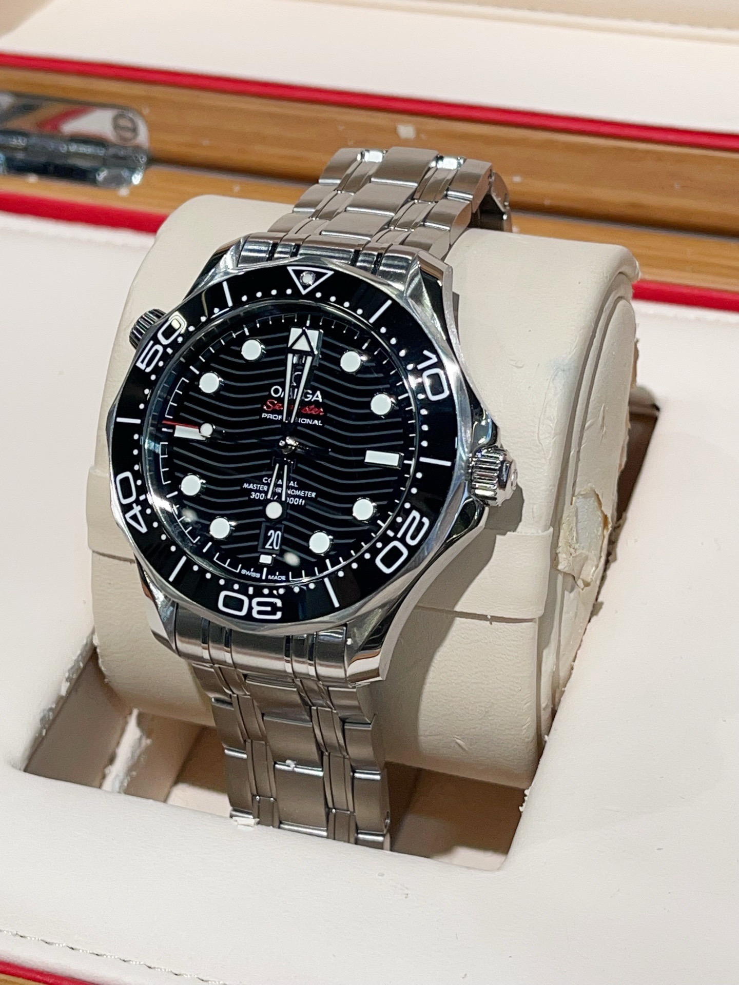 Omega Seamaster 210.30.42.20.01.001 - Image 4