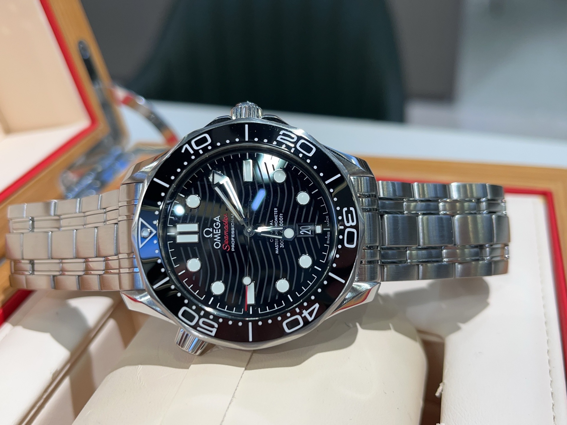 Omega Seamaster 210.30.42.20.01.001 - Image 6