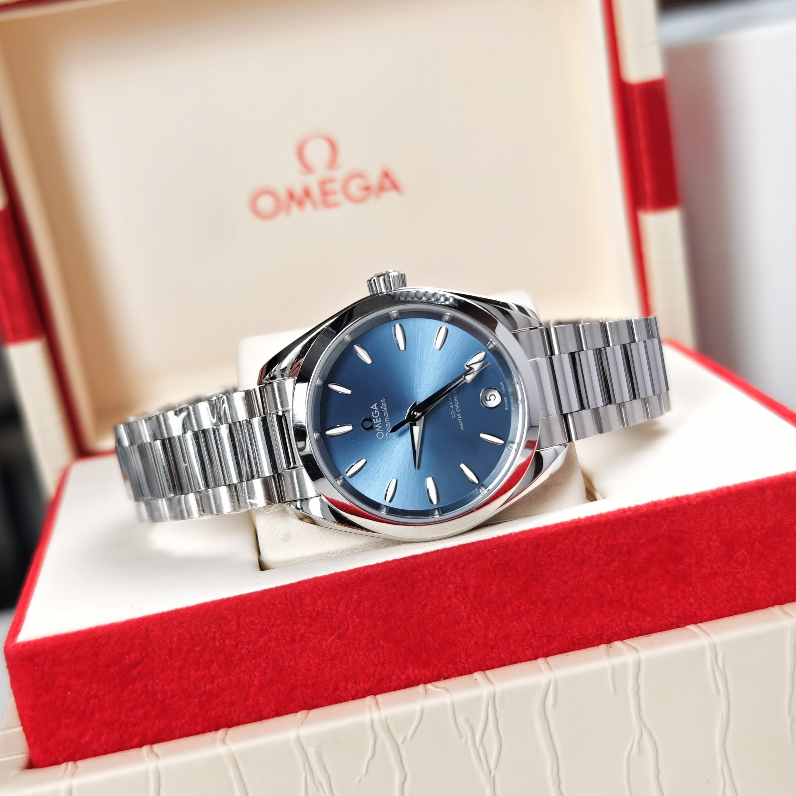 Omega Seamaster 220.10.34.20.03.002 - Image 7