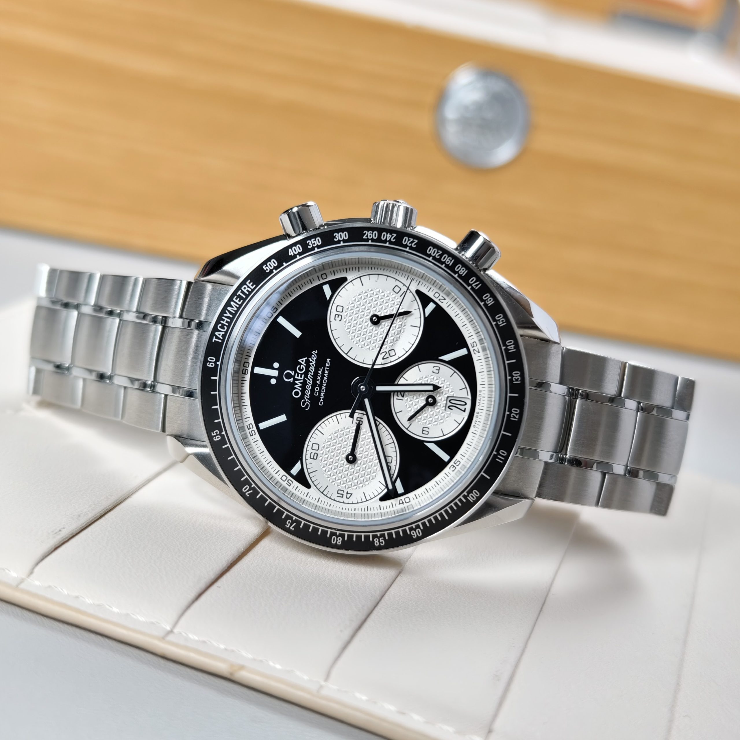 Omega Speedmaster 326.30.40.50.01.002 - Image 3