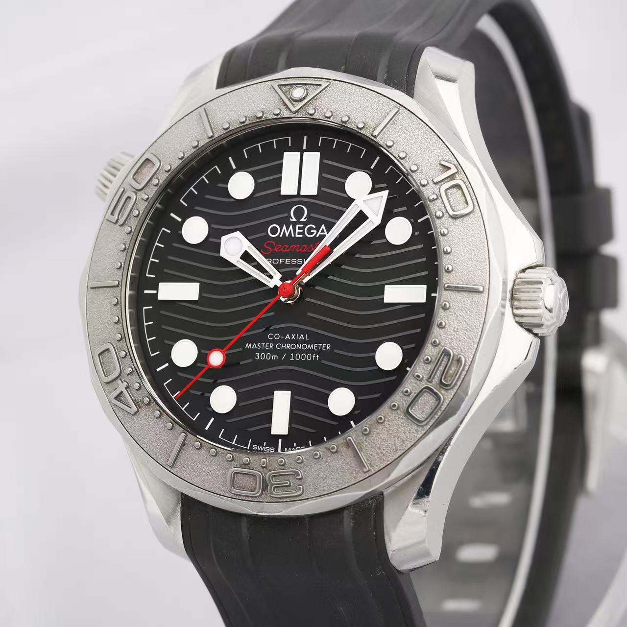Omega 210.32.42.20.01.002 - Image 7