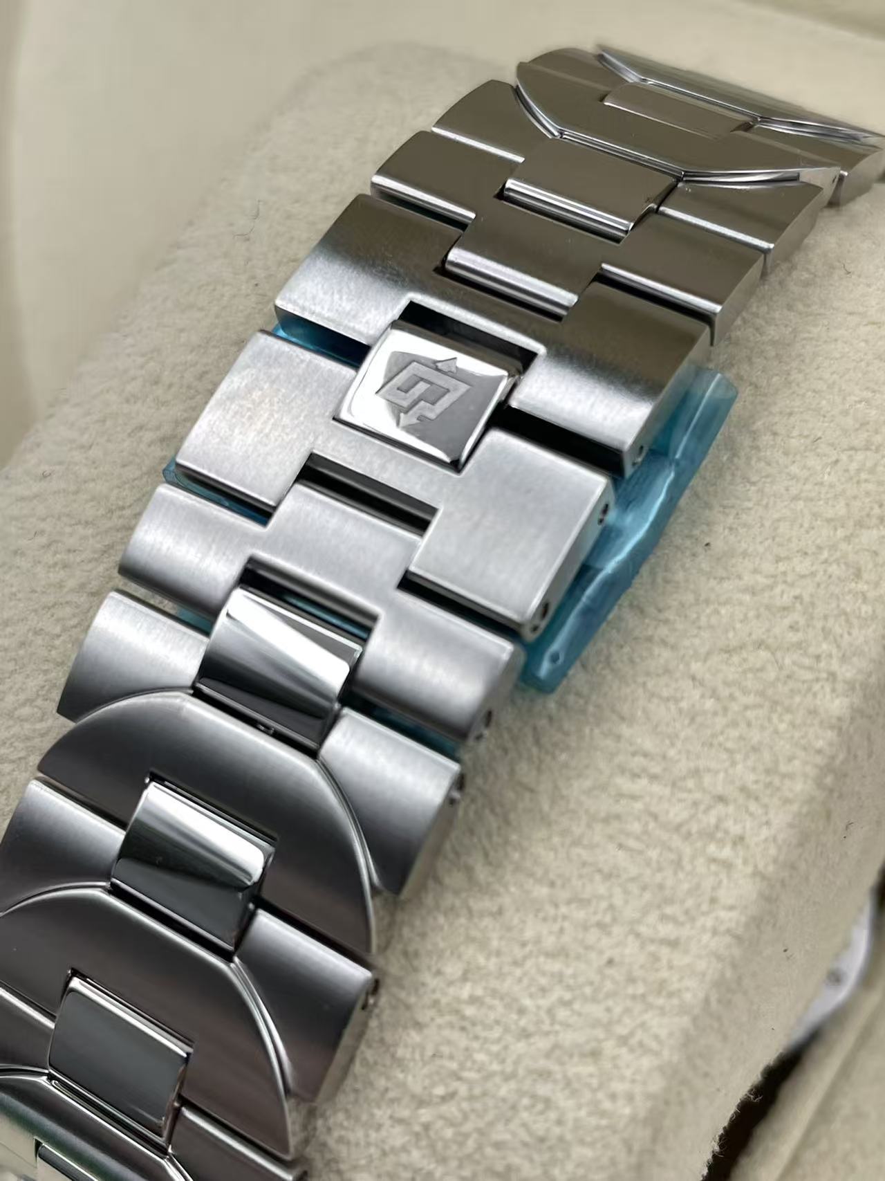 Panerai PAM02068 - Image 7