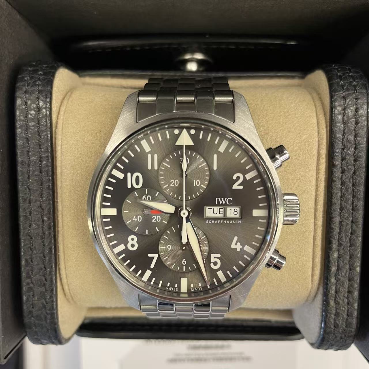 IWC lW37719 - Image 3