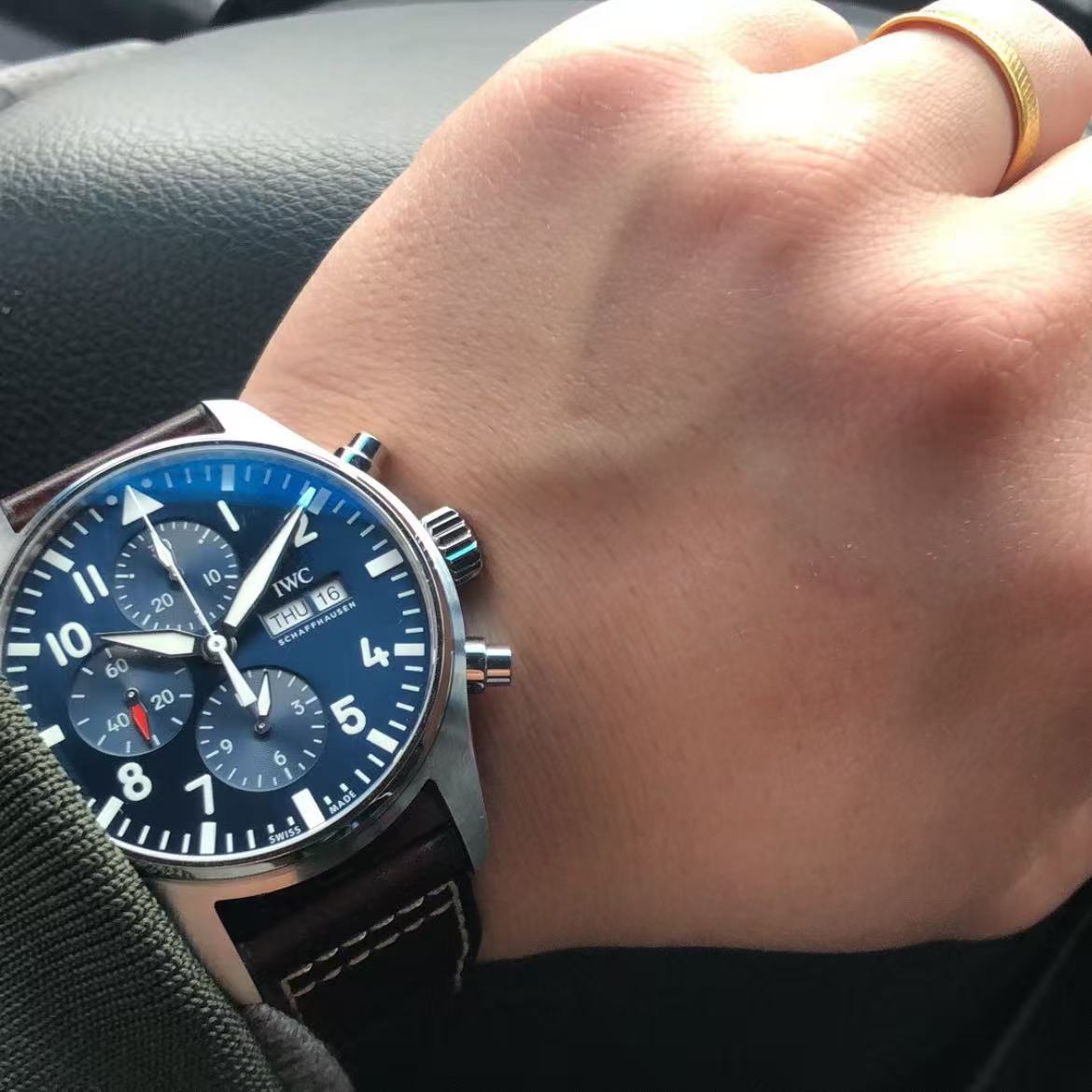 IWC IW378003 - Image 4