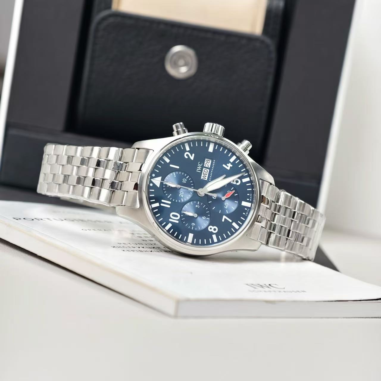 IWC IW378004 - Image 2