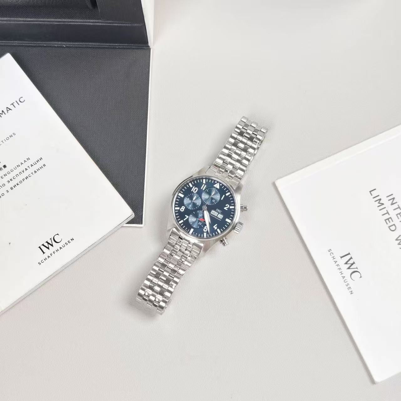 IWC IW378004 - Image 3