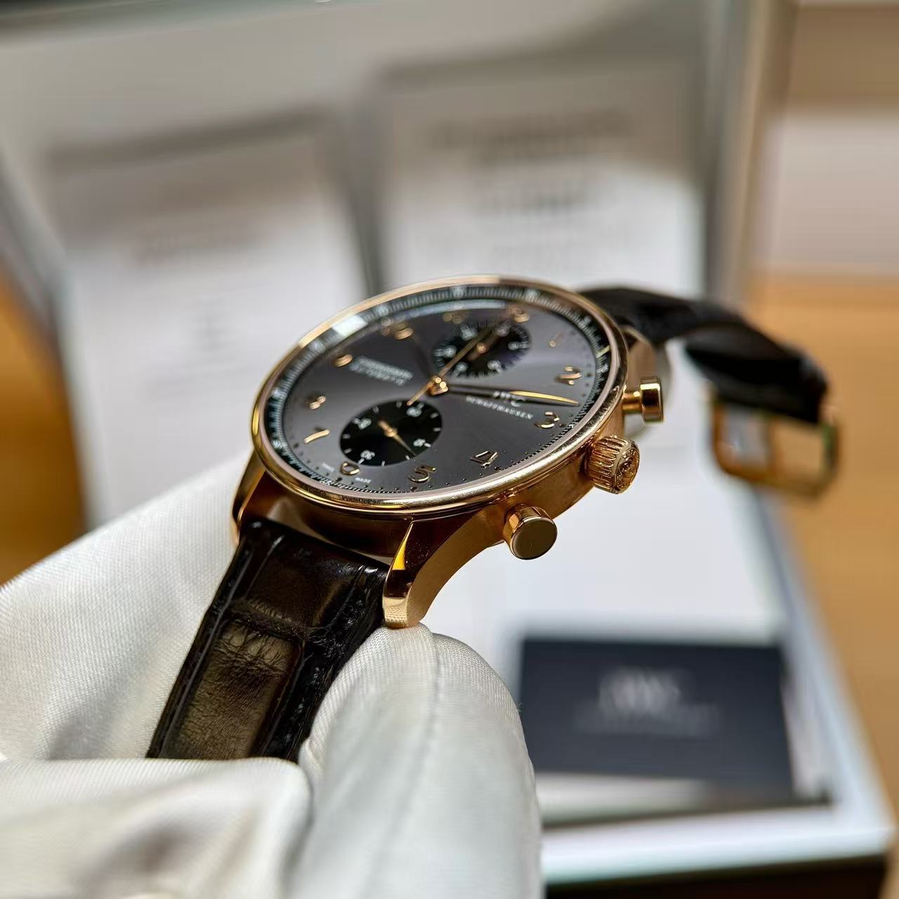 IWC IW371482 - Image 4
