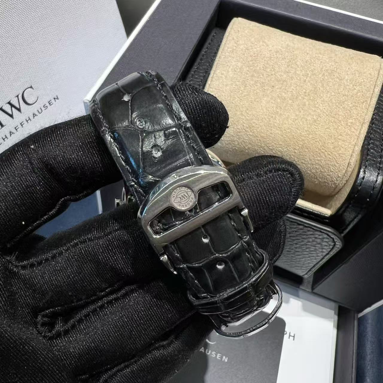 IWC IW371609 - Image 6