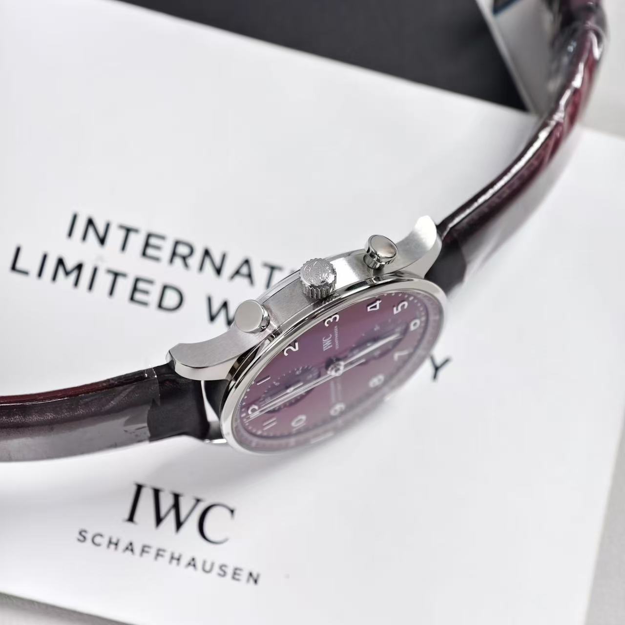 IWC IW371616 - Image 4