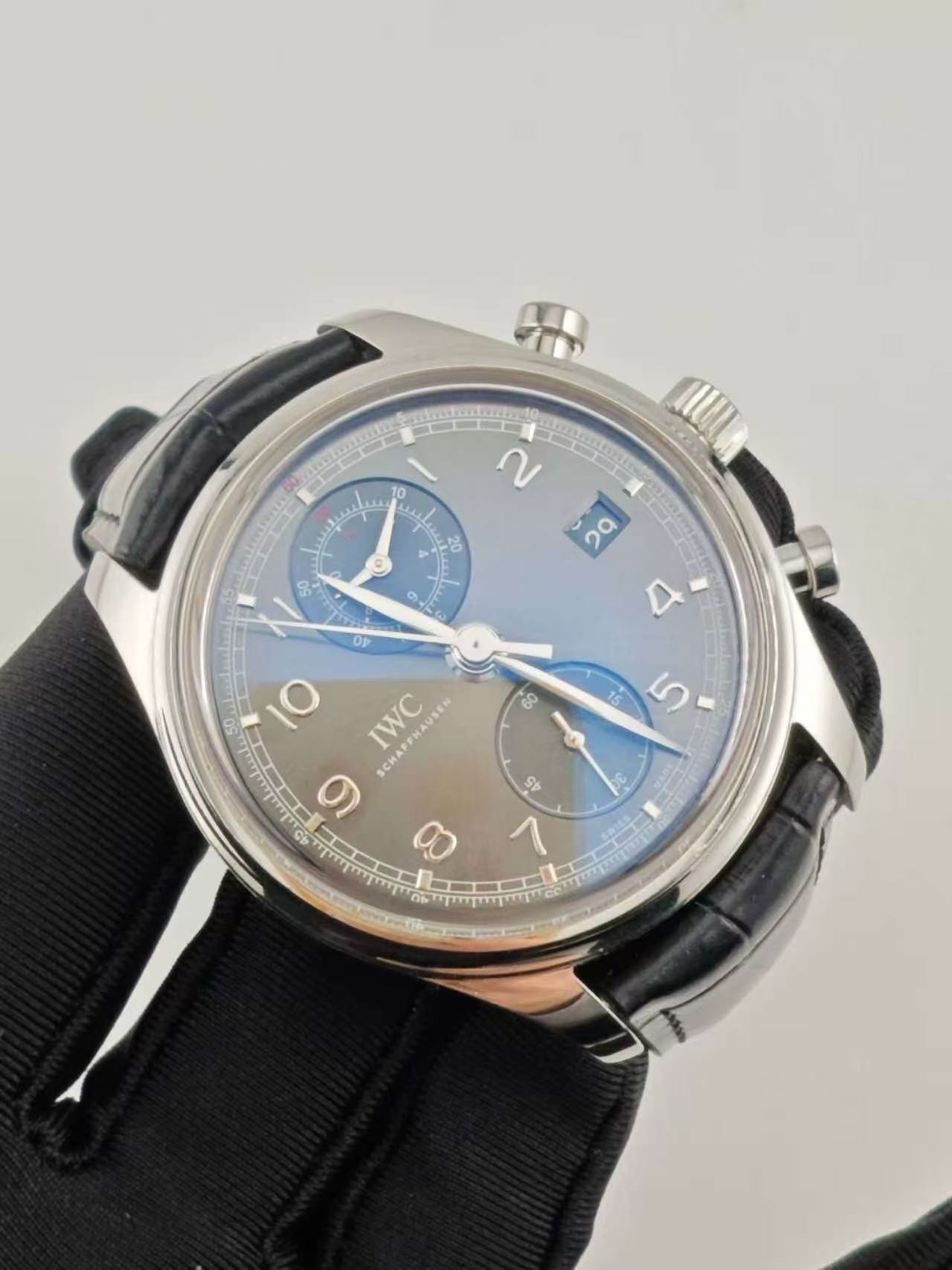 IWC IW390404 - Image 2
